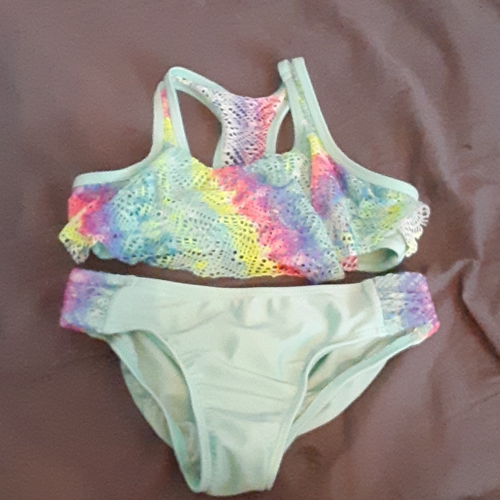 Girls 2 piece swimsuit